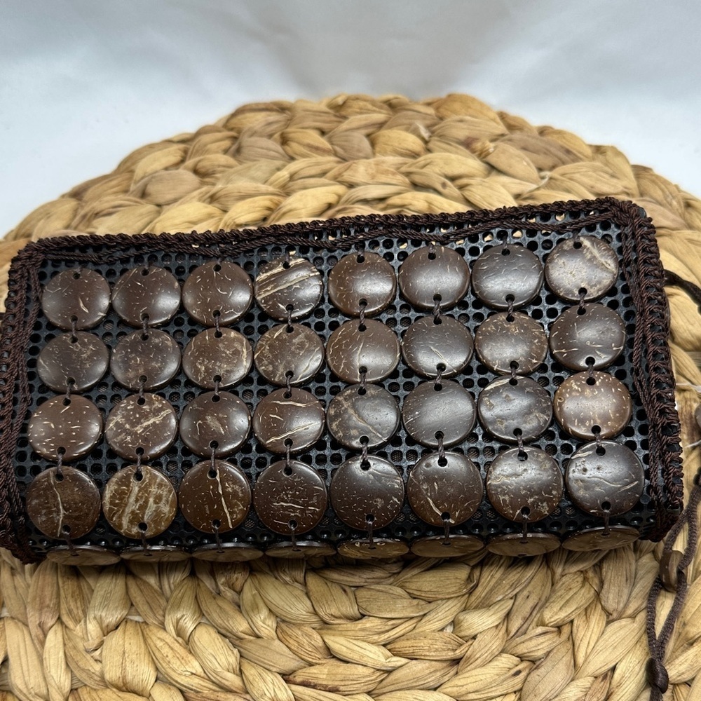 Island Sense Designed in Hawaii Brown Coconut Floral Women's Mini Crossbody Bag - Picture 5 of 8